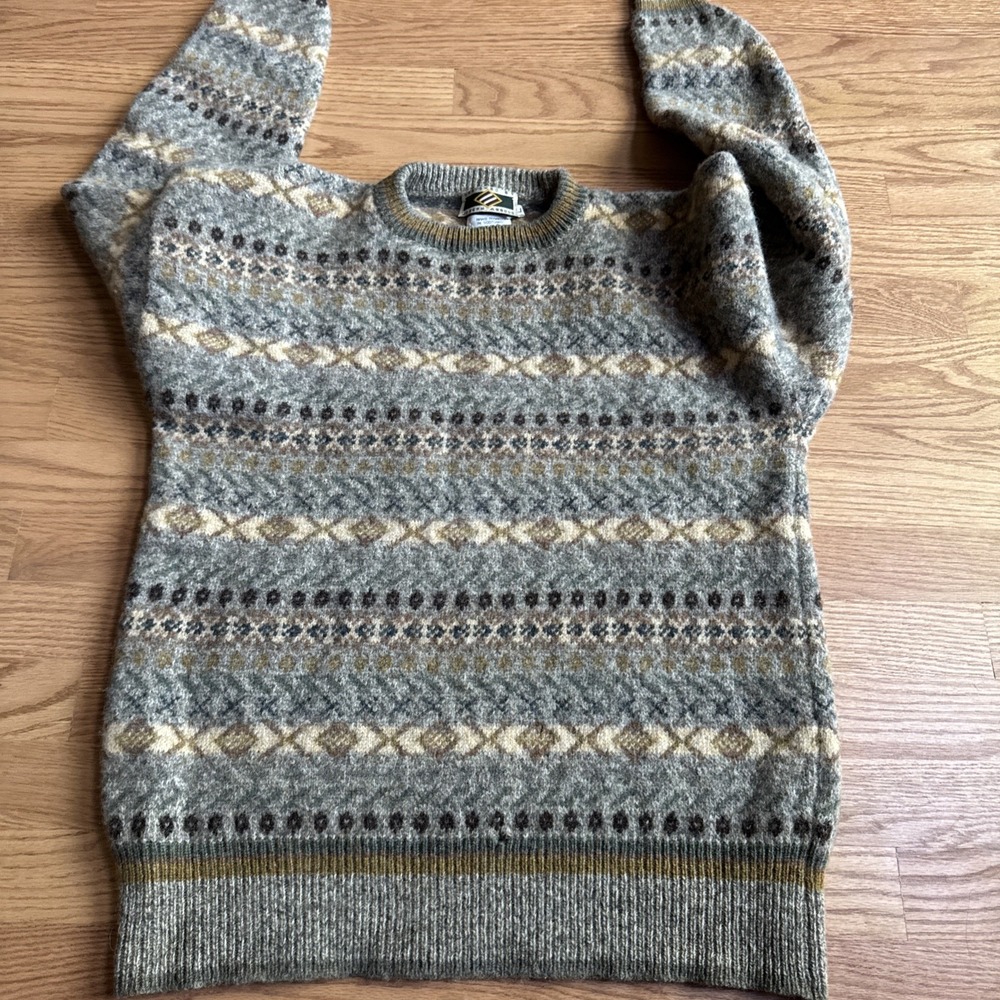 Joseph Abboud Crewneck Fair Isle Sweater in Gray, Cream, Brown